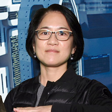 新垣 隆子